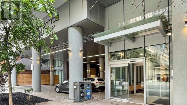 Photo - 195 Redpath Ave Unit 2016