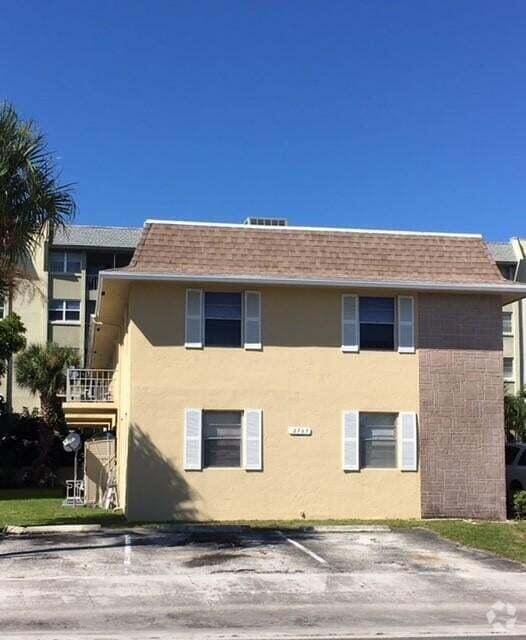 Building Photo - 2707 Vandiver Dr Unit 6 Rental