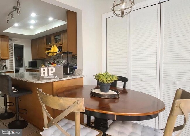 Photo - 24 Biscayne Pl