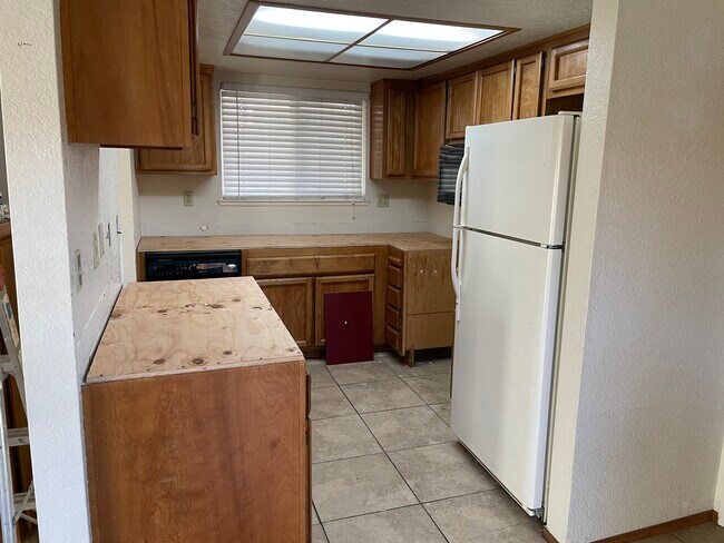 Photo - 6102 Beech Ave