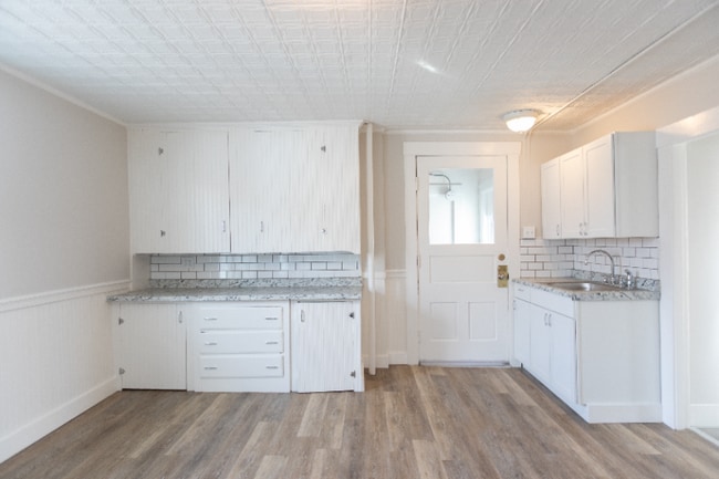 Photo - 150 Main St Unidad 3A