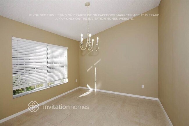 Photo - 307 Shad Way