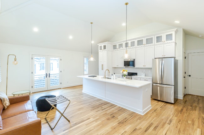 Photo - 2213 Belmont Blvd