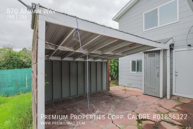 Photo - 870 Appian Way