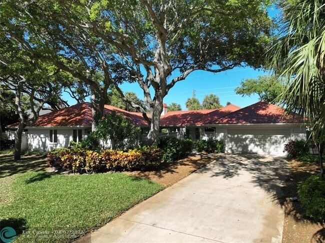 Building Photo - 1200 Poitras Dr Rental