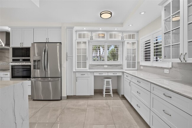 13800 SW 14th St Unit 114C