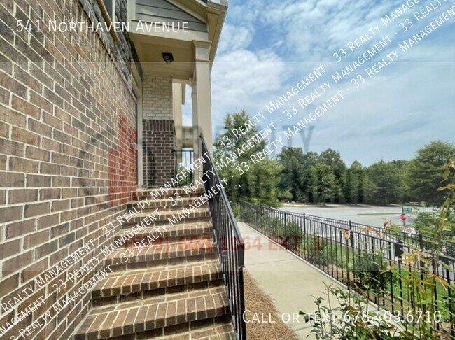 541 Northaven Ave