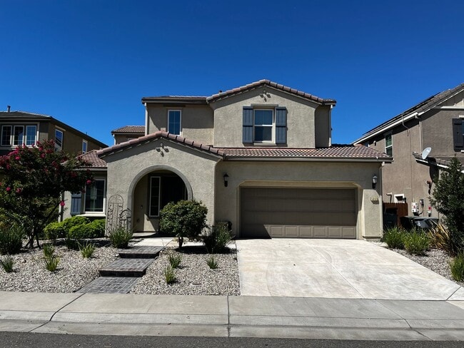 Building Photo - Executive 2828 Sqft. Rocklin 5 Bedroom, 4 ... Rental