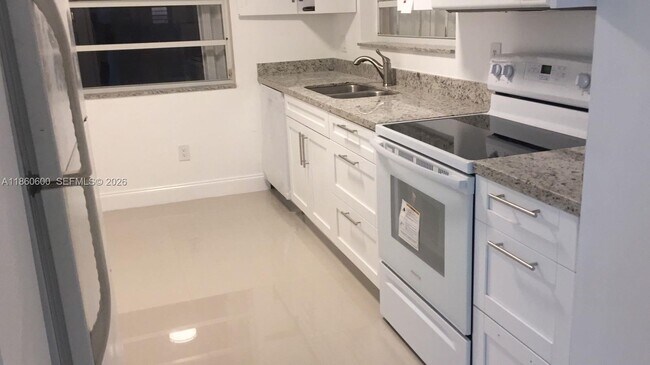 Photo - 2662 SE 19th Ct Unit 205-E