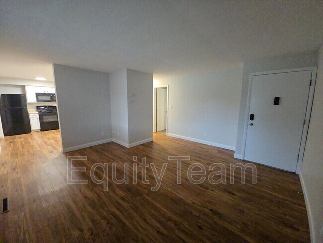 Photo - 204 N 10th St Unidad Apt B