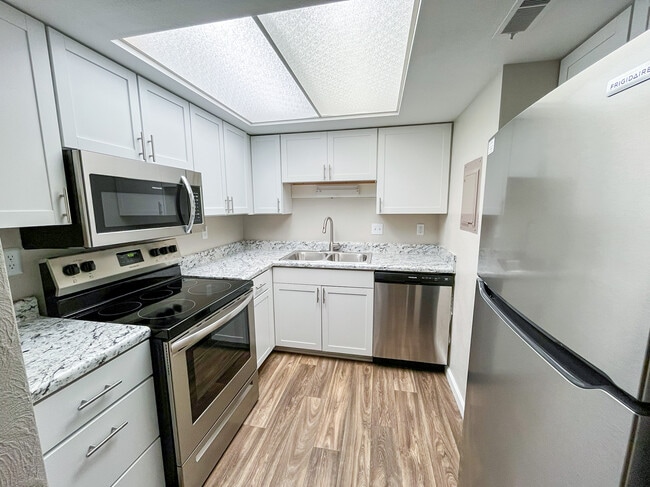 Photo - Flats at Dunlap