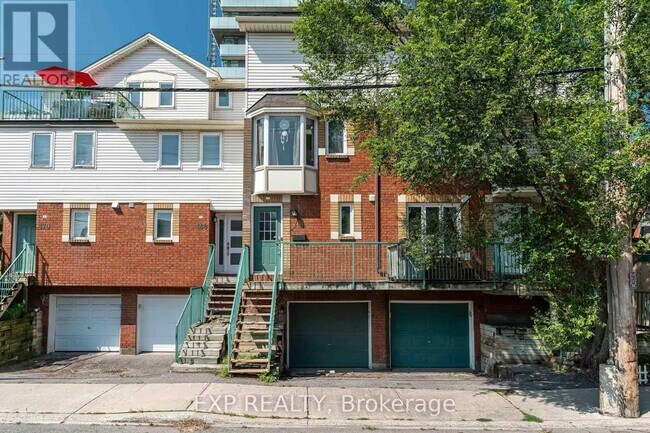 Photo - 166 Forward Ave