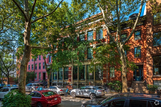 Photo - Atlantic - Pacific Building