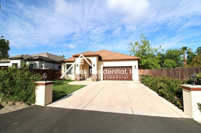 Newer Arden Area 4bd/3ba House with 2 Car ... - Newer Arden Area 4bd/3ba House with 2 Car ...