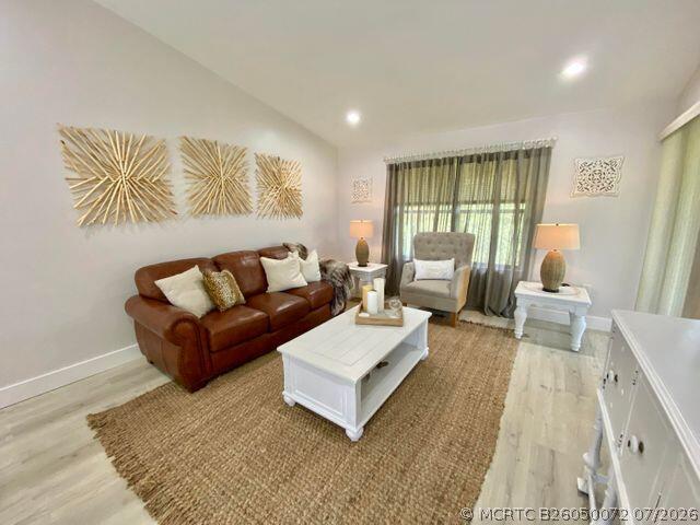 Building Photo - 13065 Albright Ct Unit 27