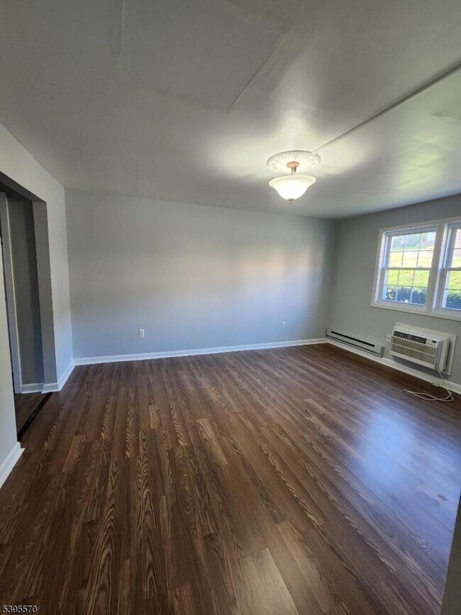 Photo - 332 Richard Mine Rd Unit V2