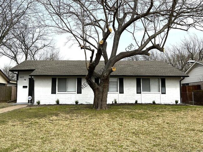 Building Photo - 3037 Burning Tree Ln