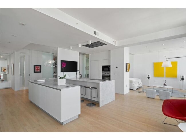 Photo - 201 S 11th St Unit 830