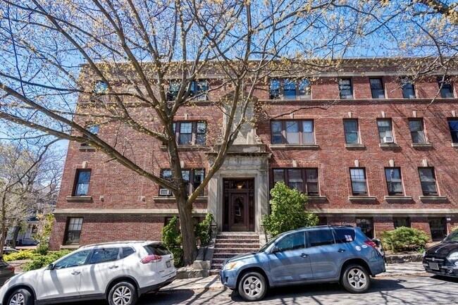 Photo - 6 Lanark Rd Unit 1