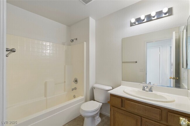 Building Photo - 6615 Montezuma Castle Ln Rental