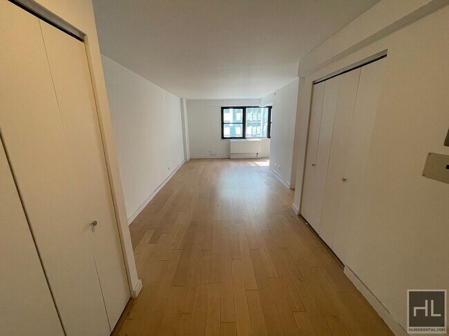 Building Photo - East 39th Street Rental