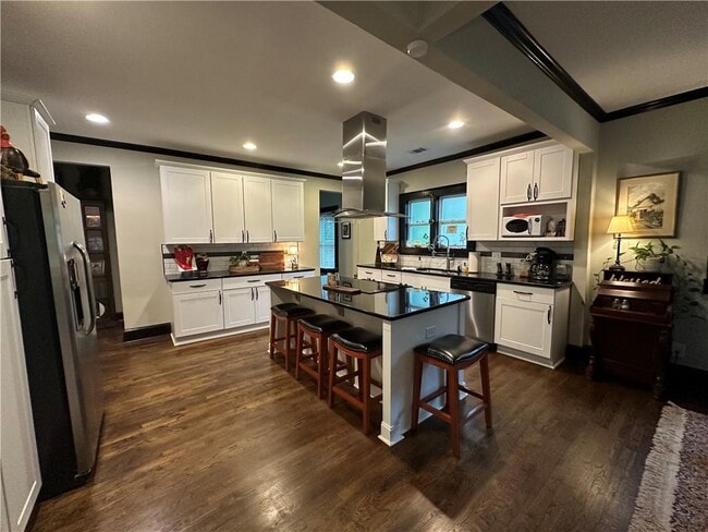 Photo - 1003 Parsons St SW