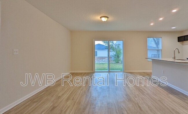 Photo - 8609 Susie St