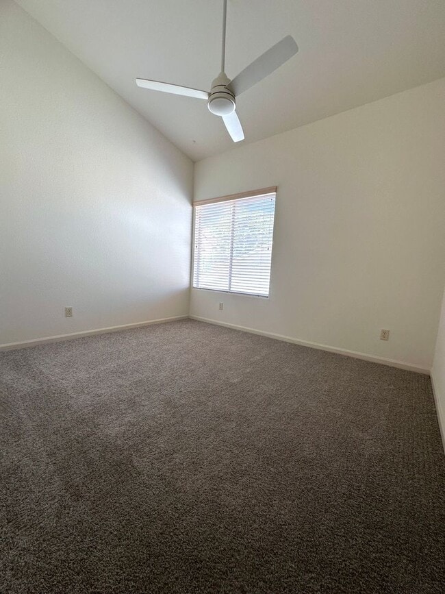 Photo - 1601 E Glenhaven Dr