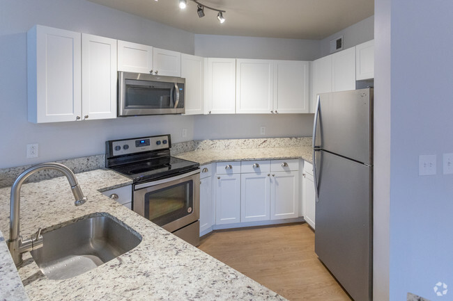 Interior Photo - The Flats at Professional Arts Building Rental