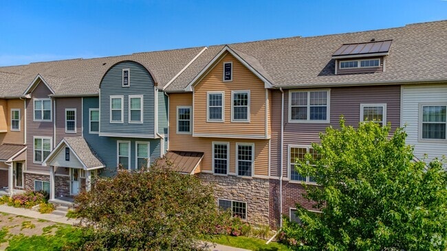 Building Photo - 3600 SE Glenstone Dr Rental