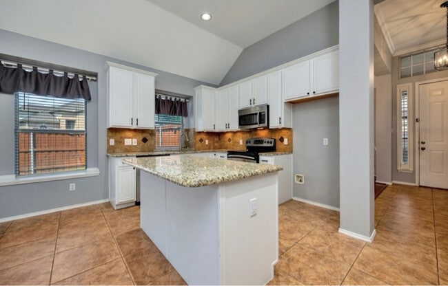 Photo - 10150 Santa Clara Ave