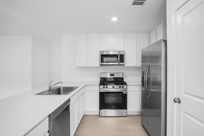 220 Laura Leigh Ln