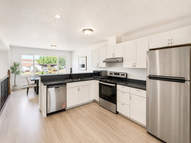4011 E Turnagain Blvd