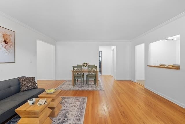 Photo - 67 W 48th St Unidad 234