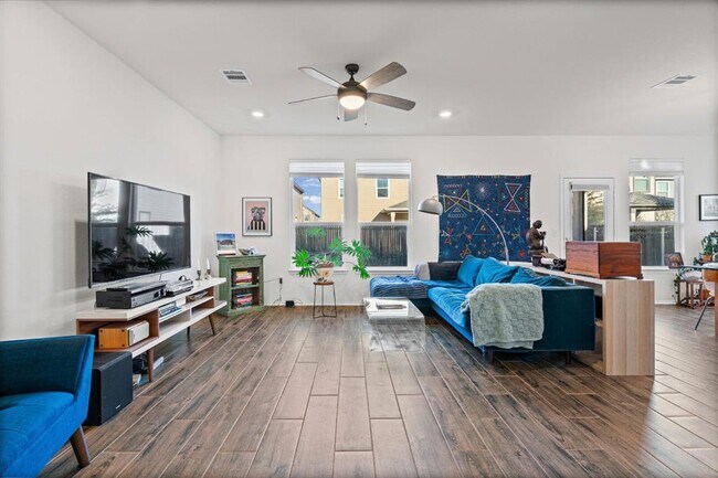 Photo - 6316 Carriage Pines Dr