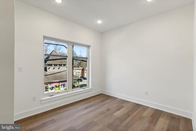 Photo - 367 W Hortter St Unit 203