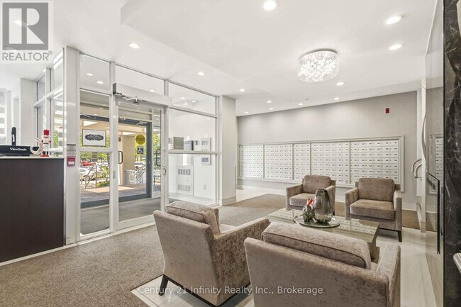 Photo - 340 Watson St W Unit 510