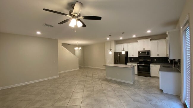 Photo - 3 Bedroom, 2.5 Bath Townhome in Lake Nona - Priced to Rent!