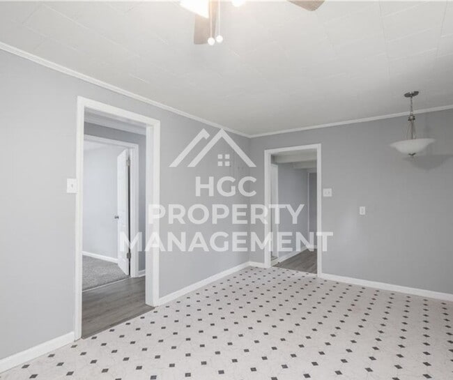 Photo - 1228 Irving Ave
