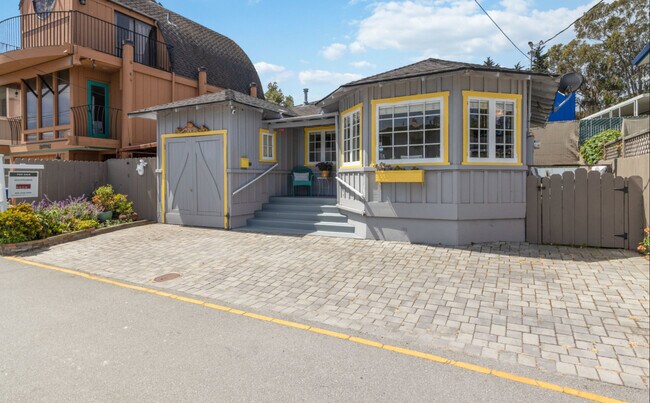 Photo - 779 Mermaid Ave