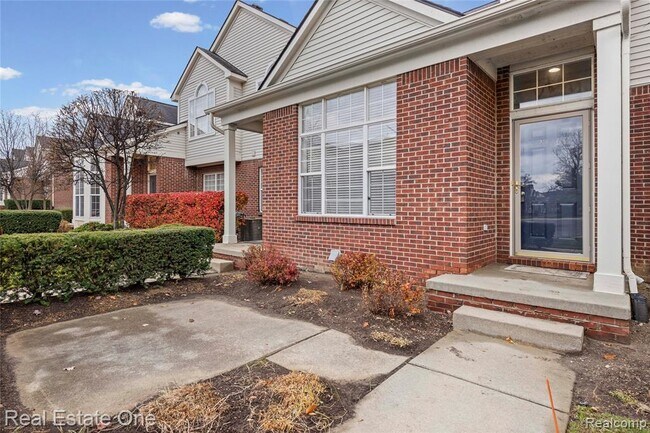 Photo - 23102 Alexa Dr