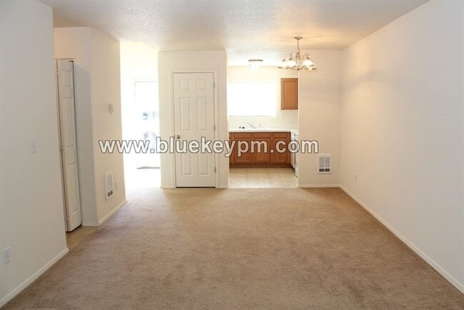 Photo - 2 Bed, 2.5 Bath  Townhome in Rockwood Neig...
