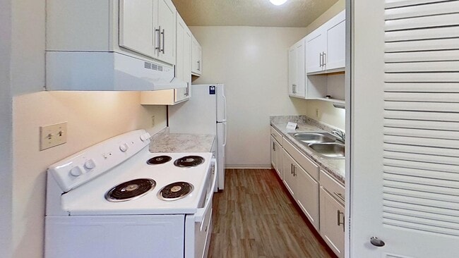 Photo - Briarwood Apartments