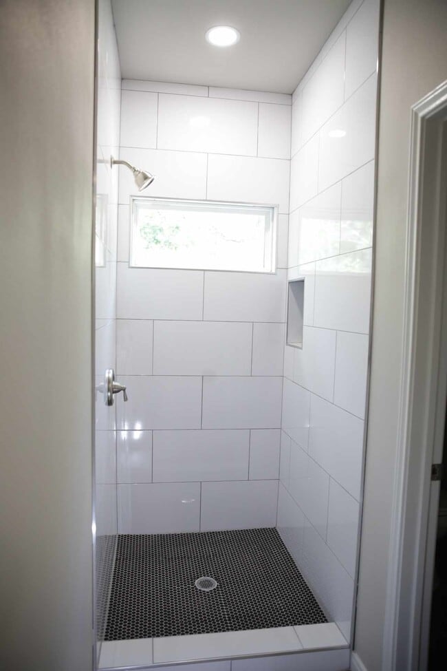 Photo - 509 Avenue I