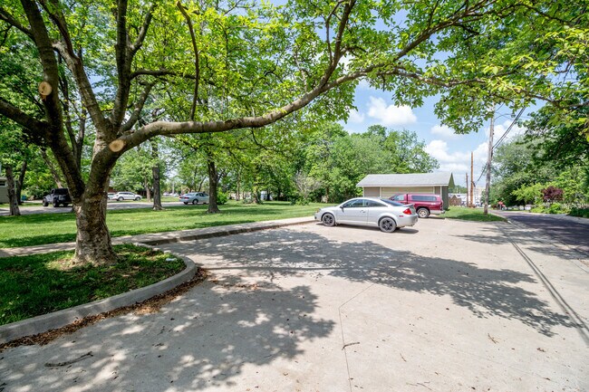 Photo - Large Centrally Located Home for Rent!