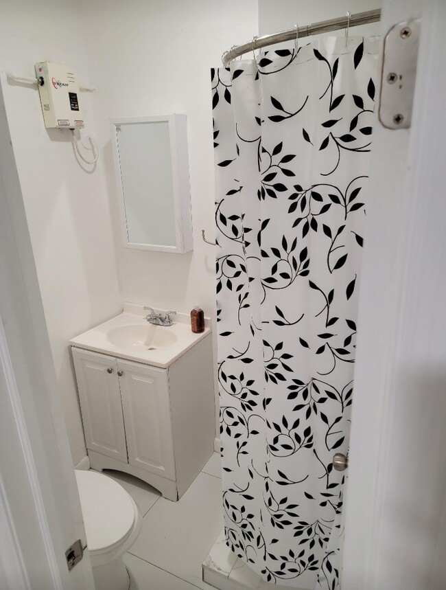 Photo - 168 Unit 1-A