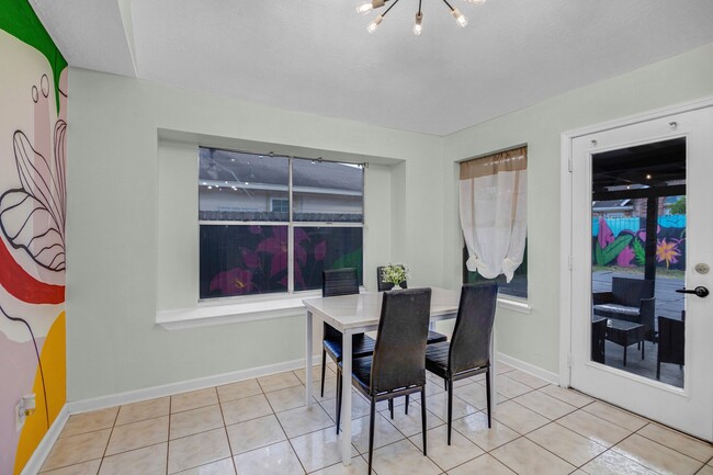 Photo - 8222 Viny Ridge Dr