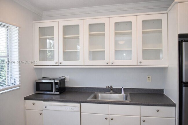 Photo - 1100 NE 9th Ave Unidad 303