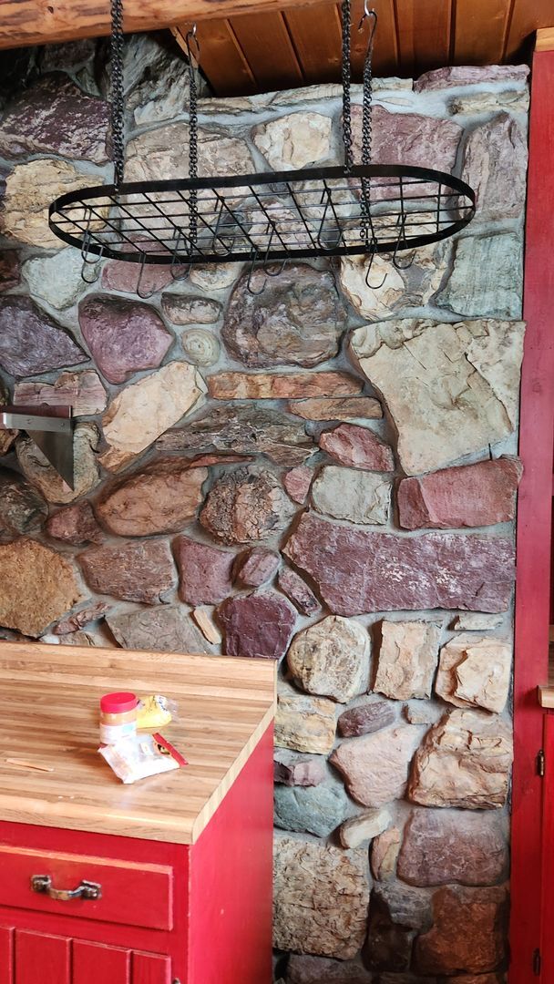 Photo - Beautiful Log Cabin in Condon