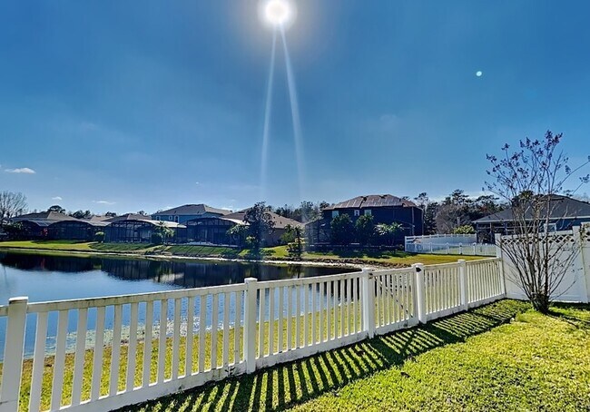 Photo - 1538 Amaryllis Cir